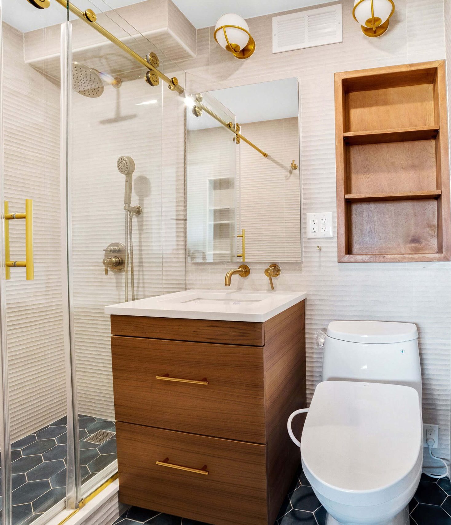 Kitchen and bathroom renovation view 04 at Upper East Side Kitchen & Bath by Essential Remodeling